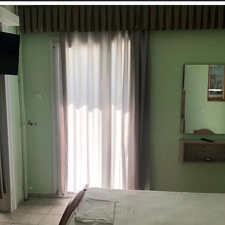 Paralía Vila Eva מראה חיצוני תמונה